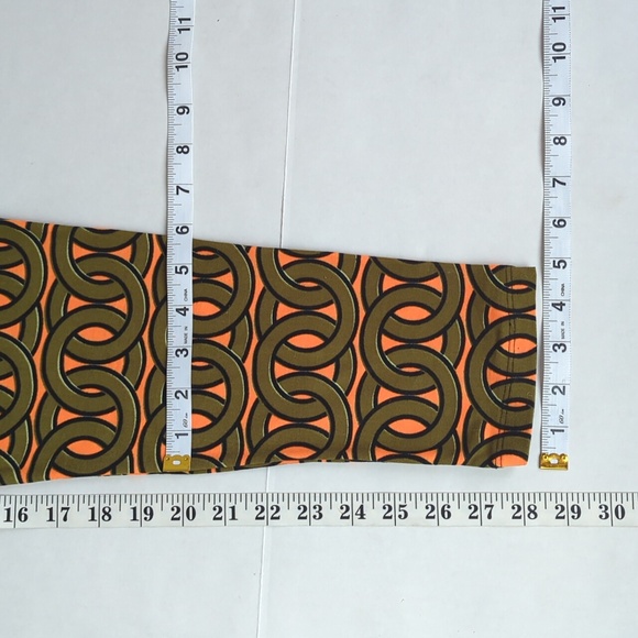 LuLaRoe Chain Pattern Leggings Tall & Curvy Orange Green - Picture 9 of 9